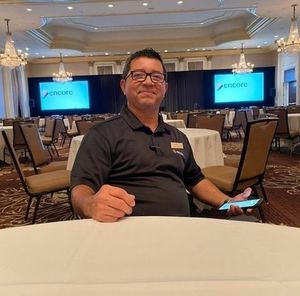 Meet your Posher, Ricardo